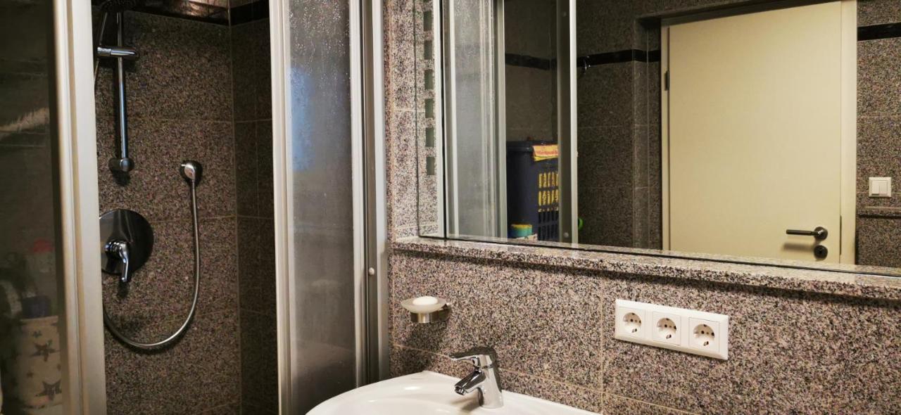 Tolle, Gemutliche, Voll Moblierte 3 Zimmer Wohnung. Baden-Baden Extérieur photo